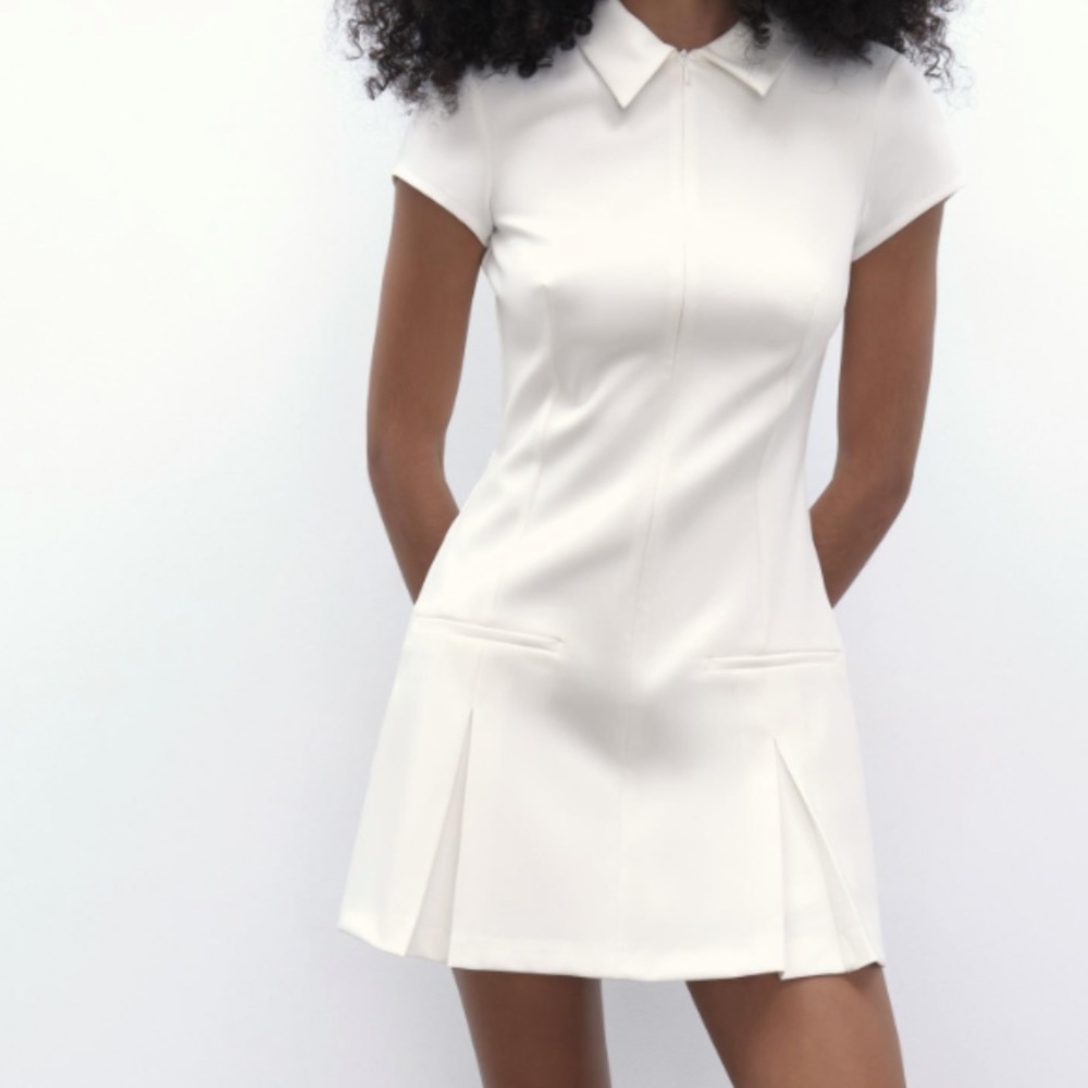 Zara White Short Sleeve Zip Pleated Dress Size Small